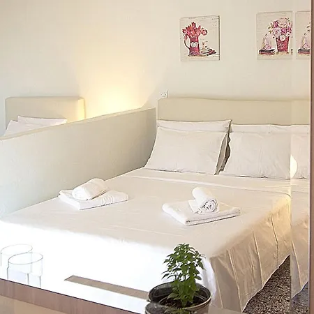 Apartment Galazia Nera